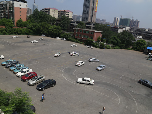 S彎道練的還OK~~